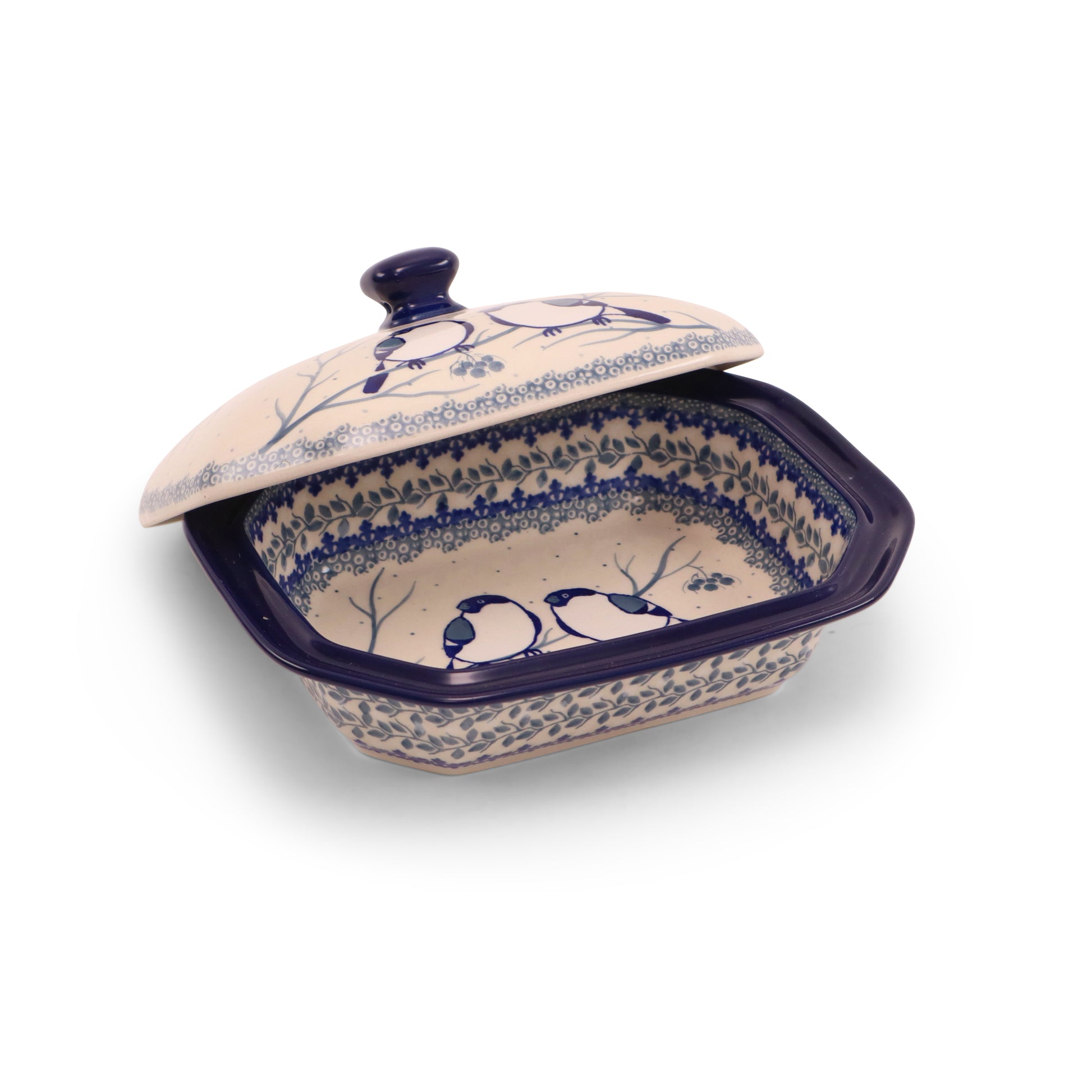 8.5"x6.5" Octagonal Covered Baker.Pattern: Chilled Couple
