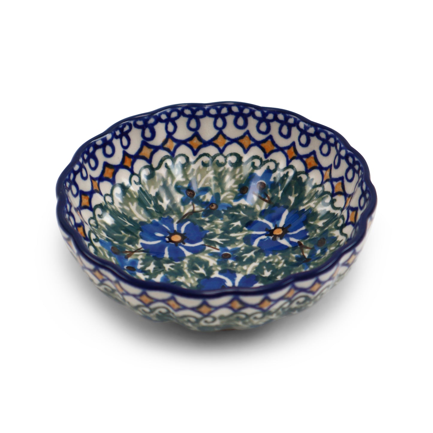 4.5"x1.5" Scallop Bowl.Pattern: U1012