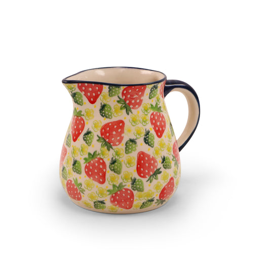 18oz Pitcher. Pattern: Strawberry Fest