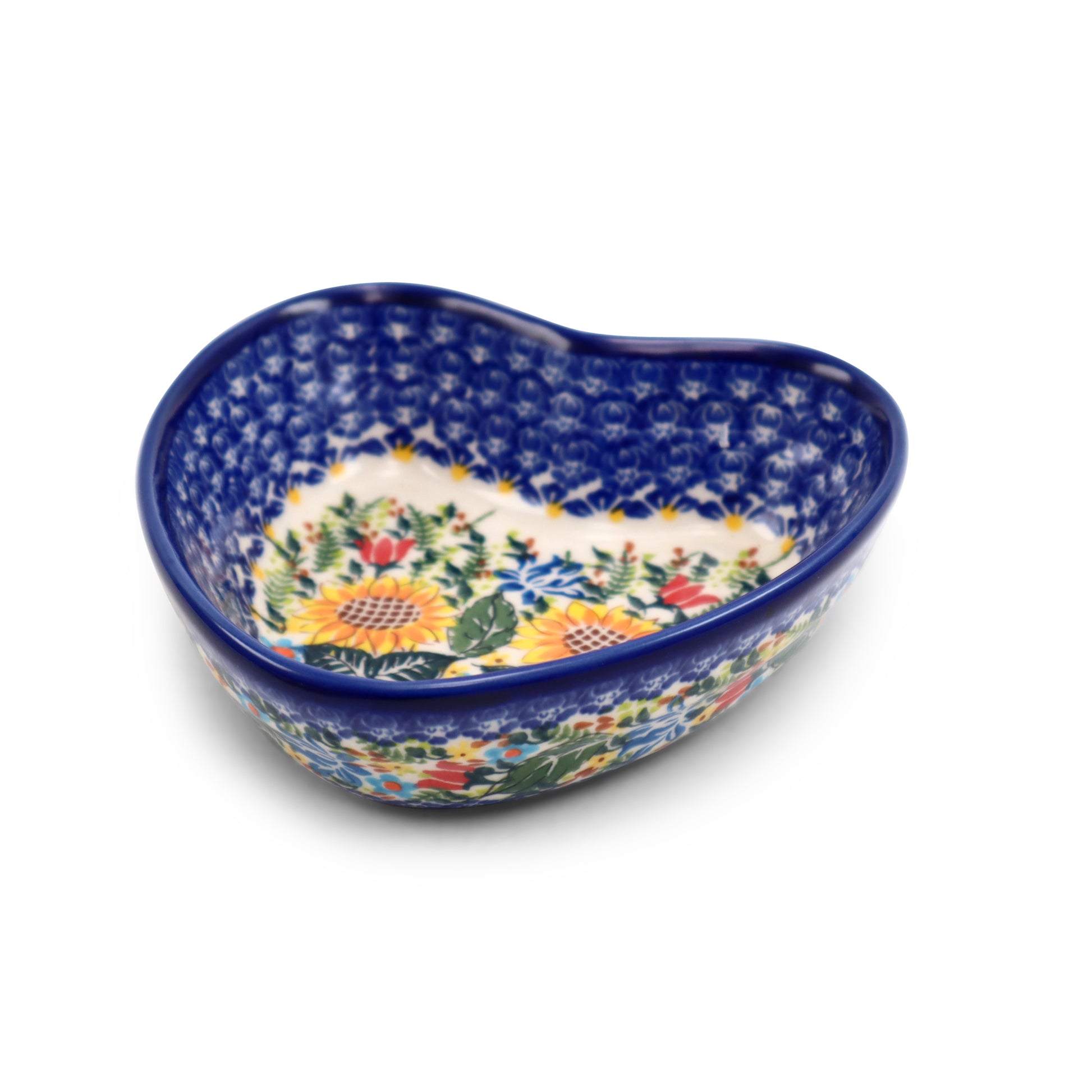 6"x6" Heart Bowl.Pattern: Sunflowers