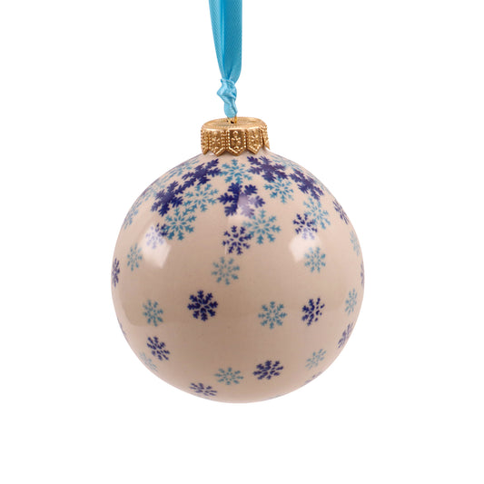 3.5" Round Ornament. Pattern: Snowfall