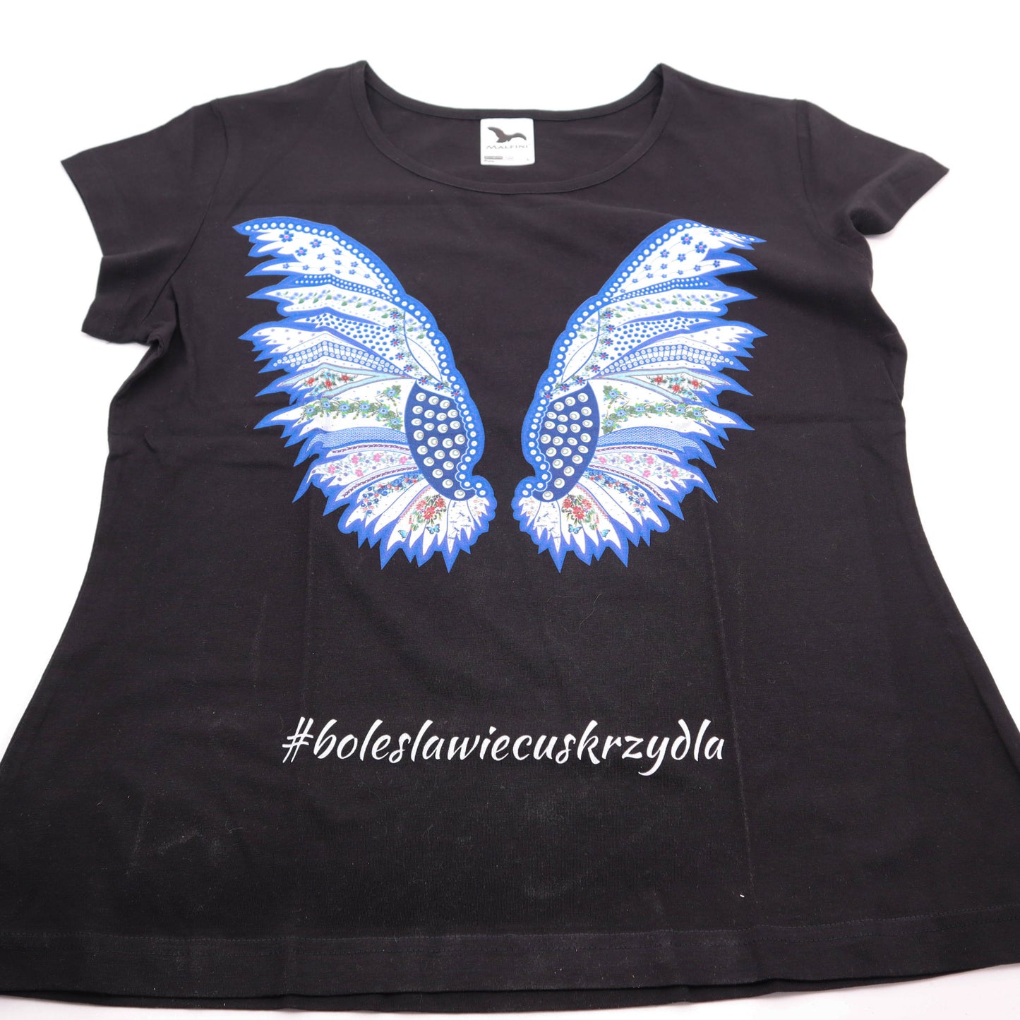 Polish Wings T-Shirt. Size: Large