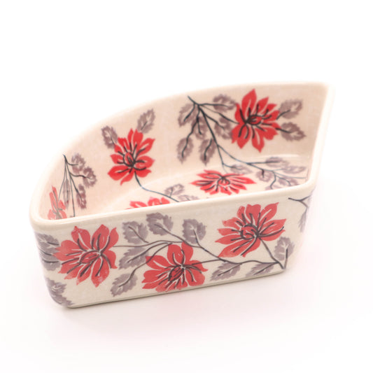 8"x5" Triangle Bowl. Pattern: Modern Red