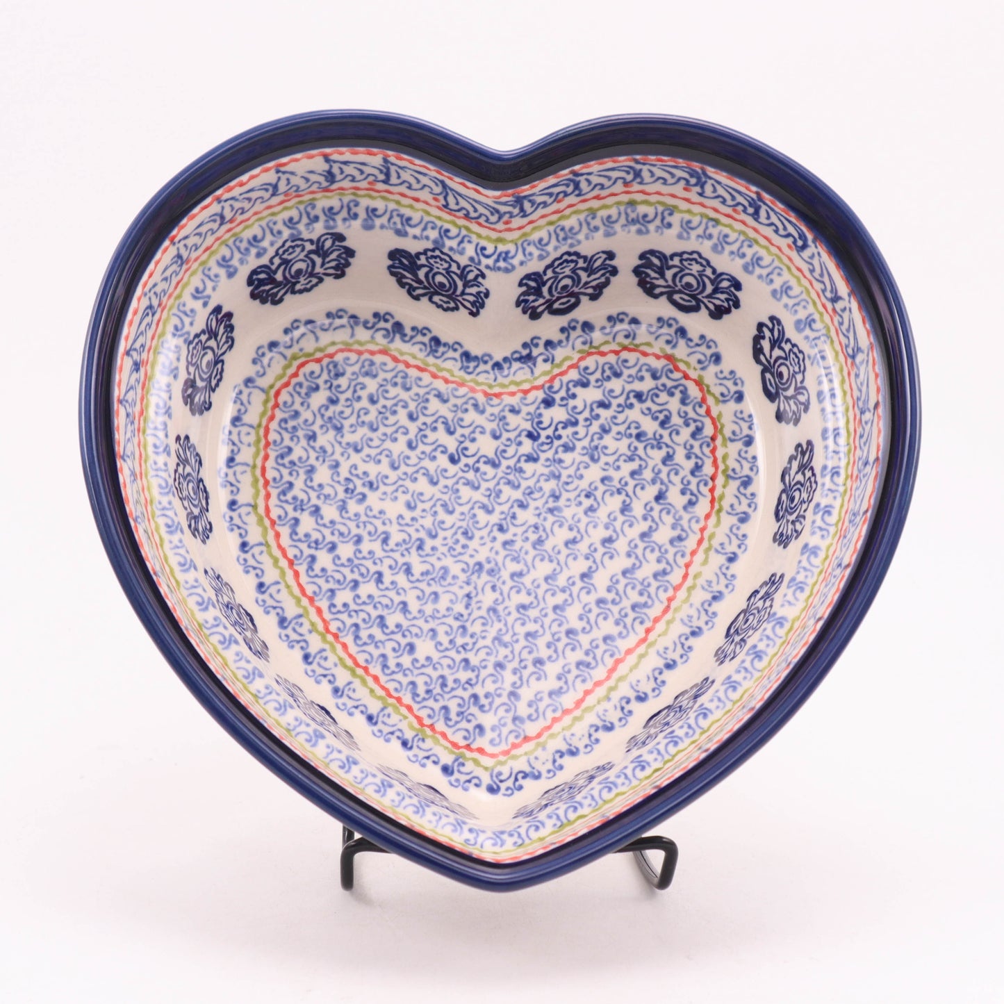 9"x8.5" Heart Bowl. Pattern: Blue Lace