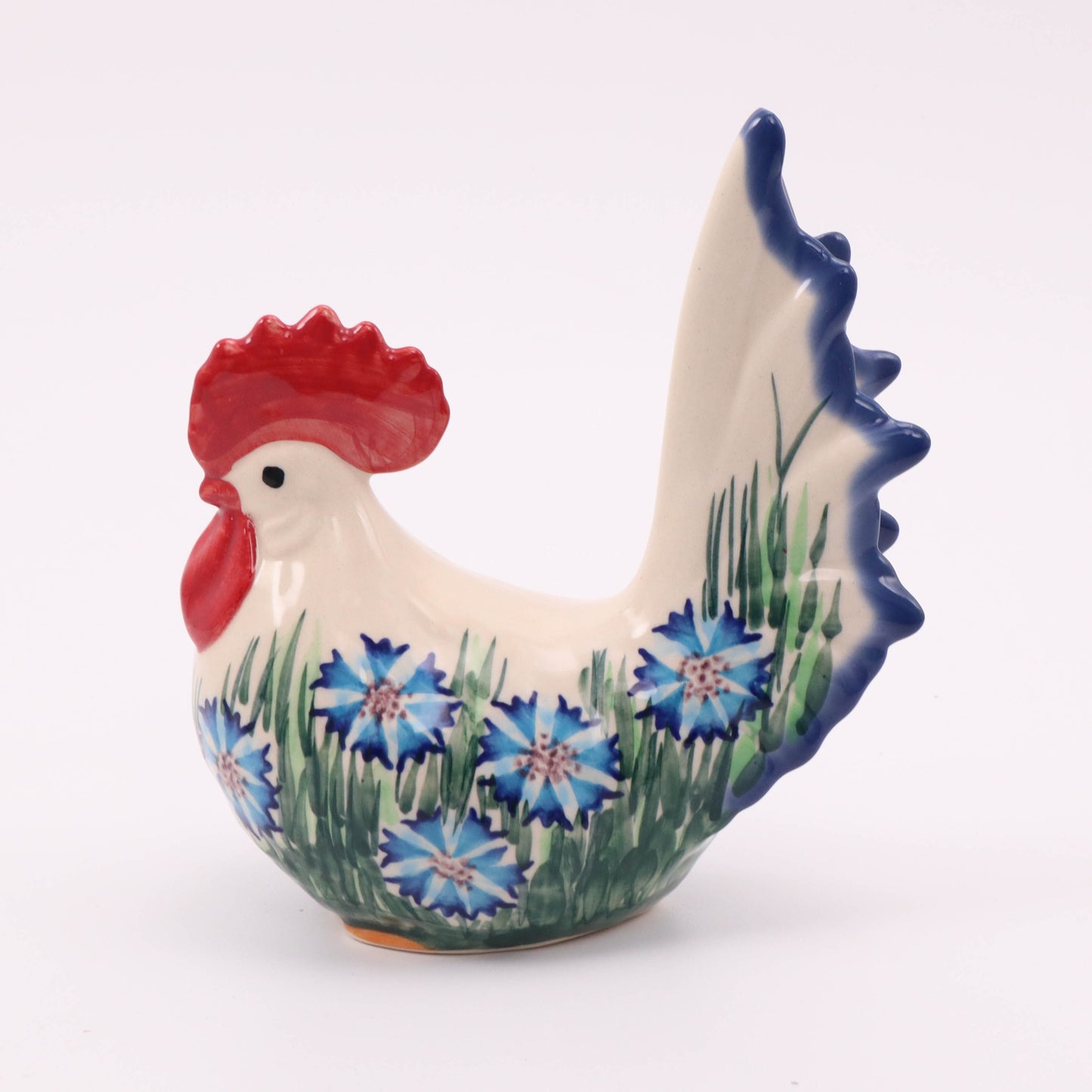 6"x7" Sitting Rooster. Pattern: Chicory