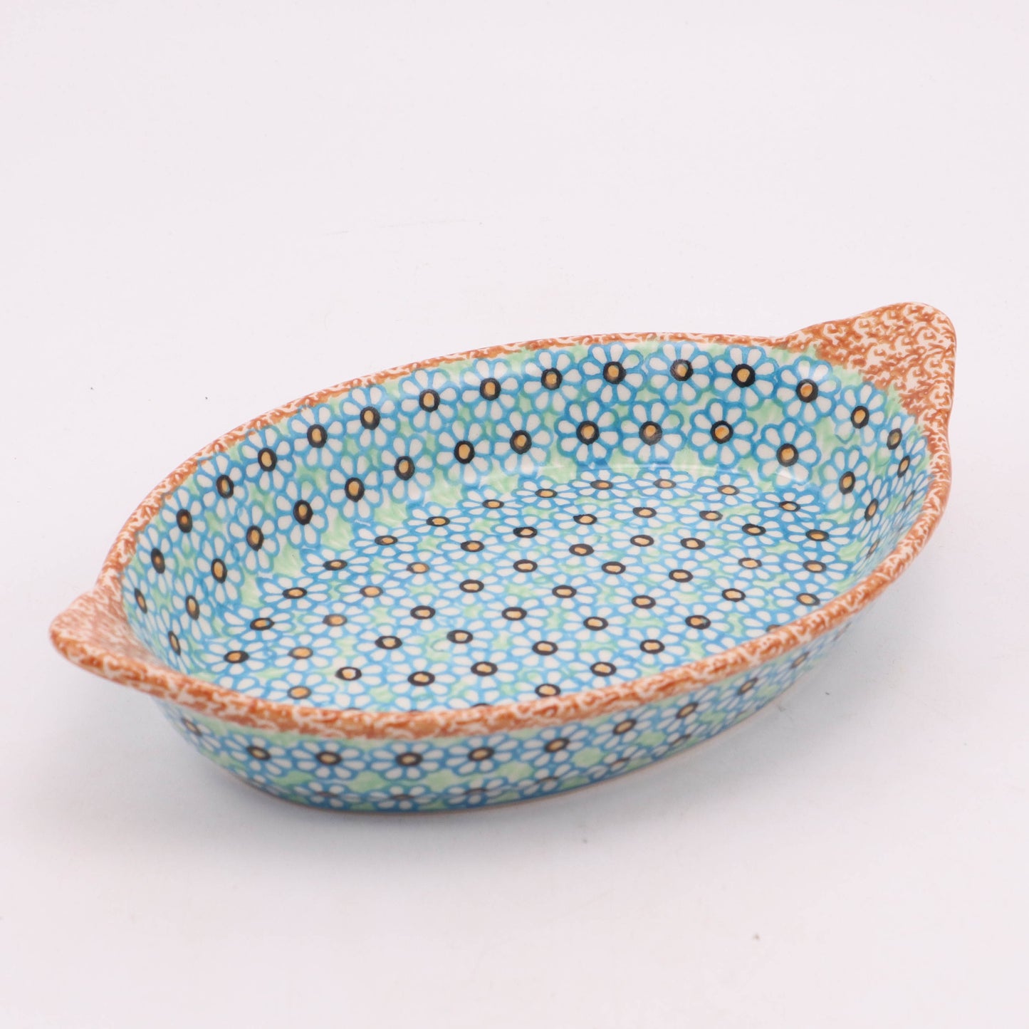 9"x5" Oval Dish . Pattern: B26