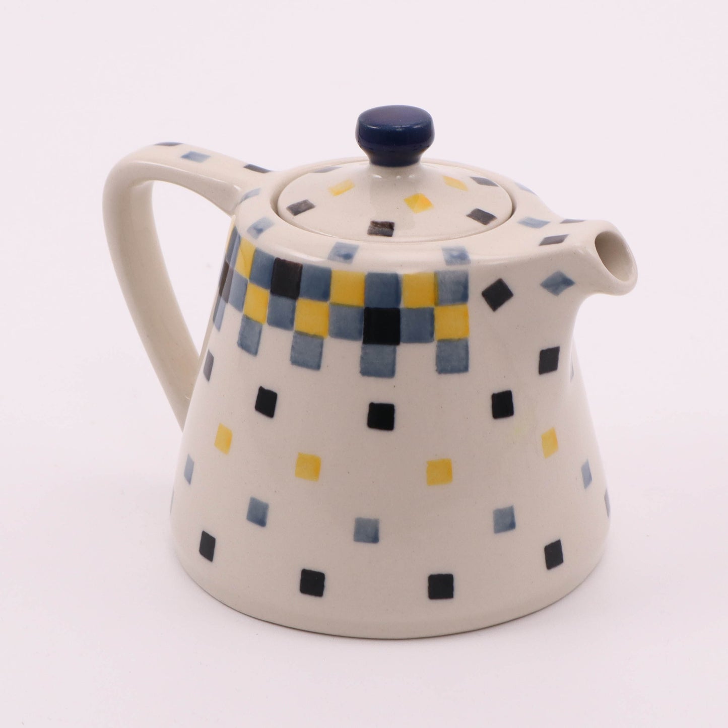 8oz Modern Teapot. Pattern: Celebration