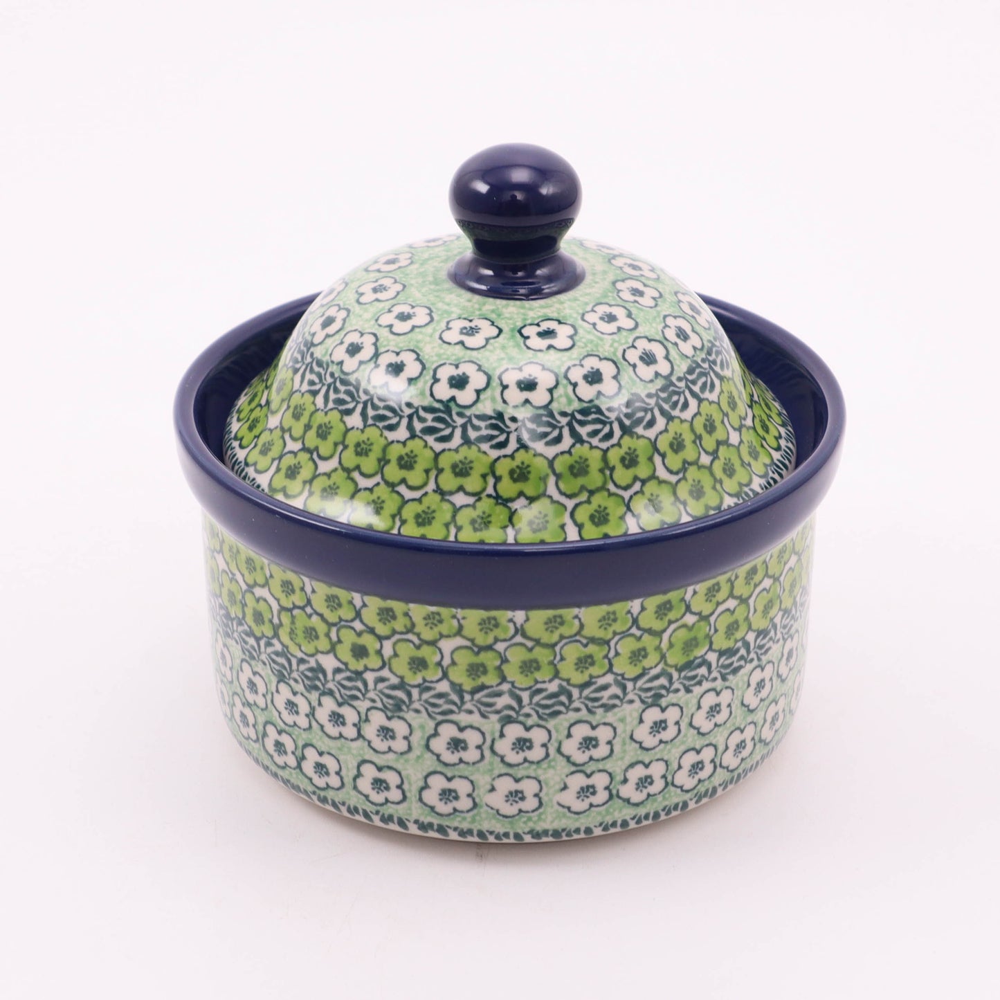 4"x5" Round Covered Dish. Pattern: Lucky Charms