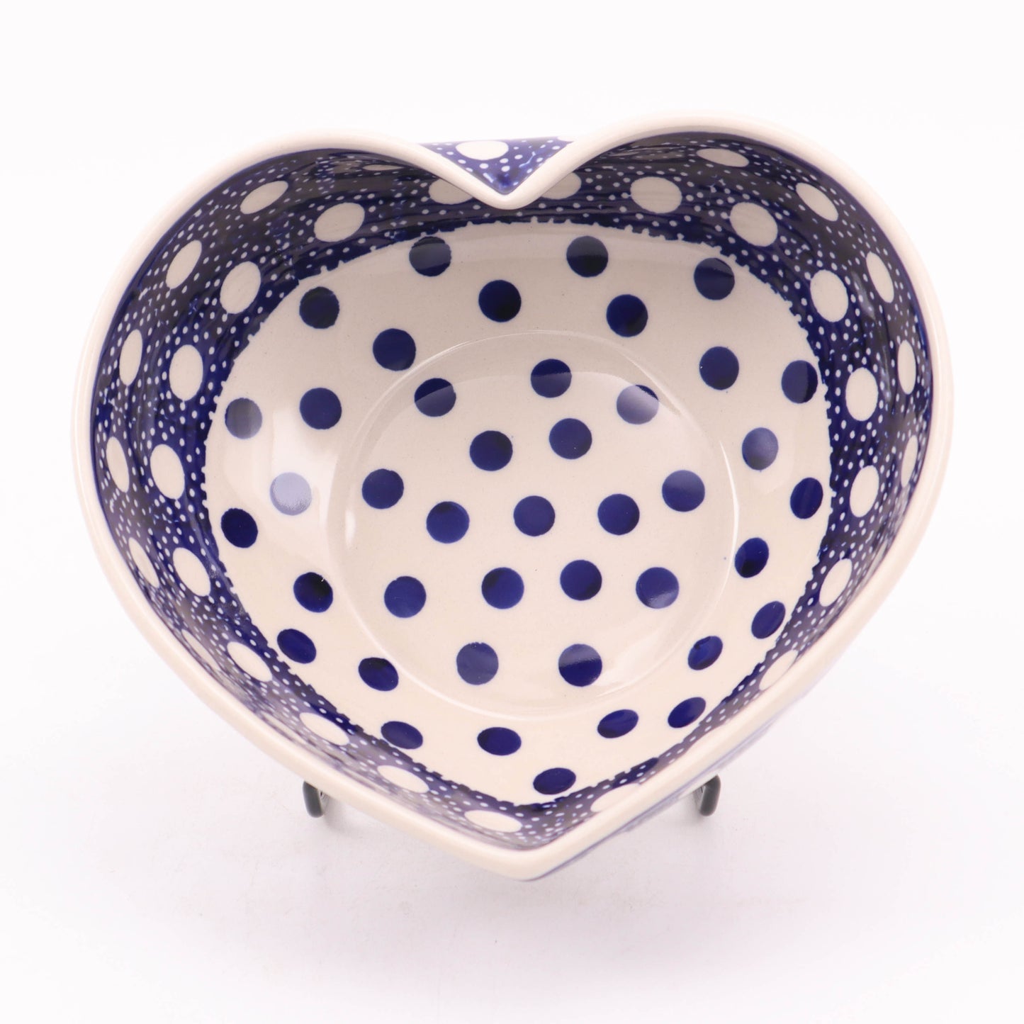 7"x6.5" Heart Bowl. Pattern: By Design