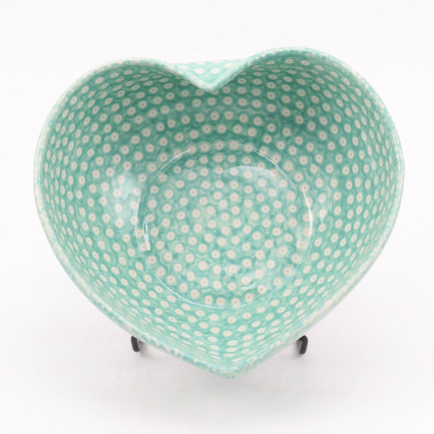 7"x6.5" Heart Bowl. Pattern: Mint