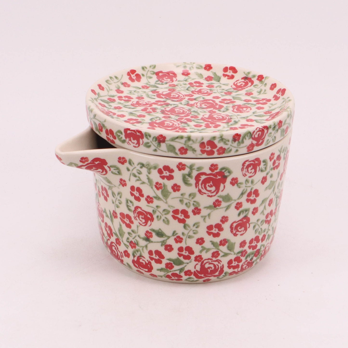 24oz Covered Sauce Bowl. Pattern: Country