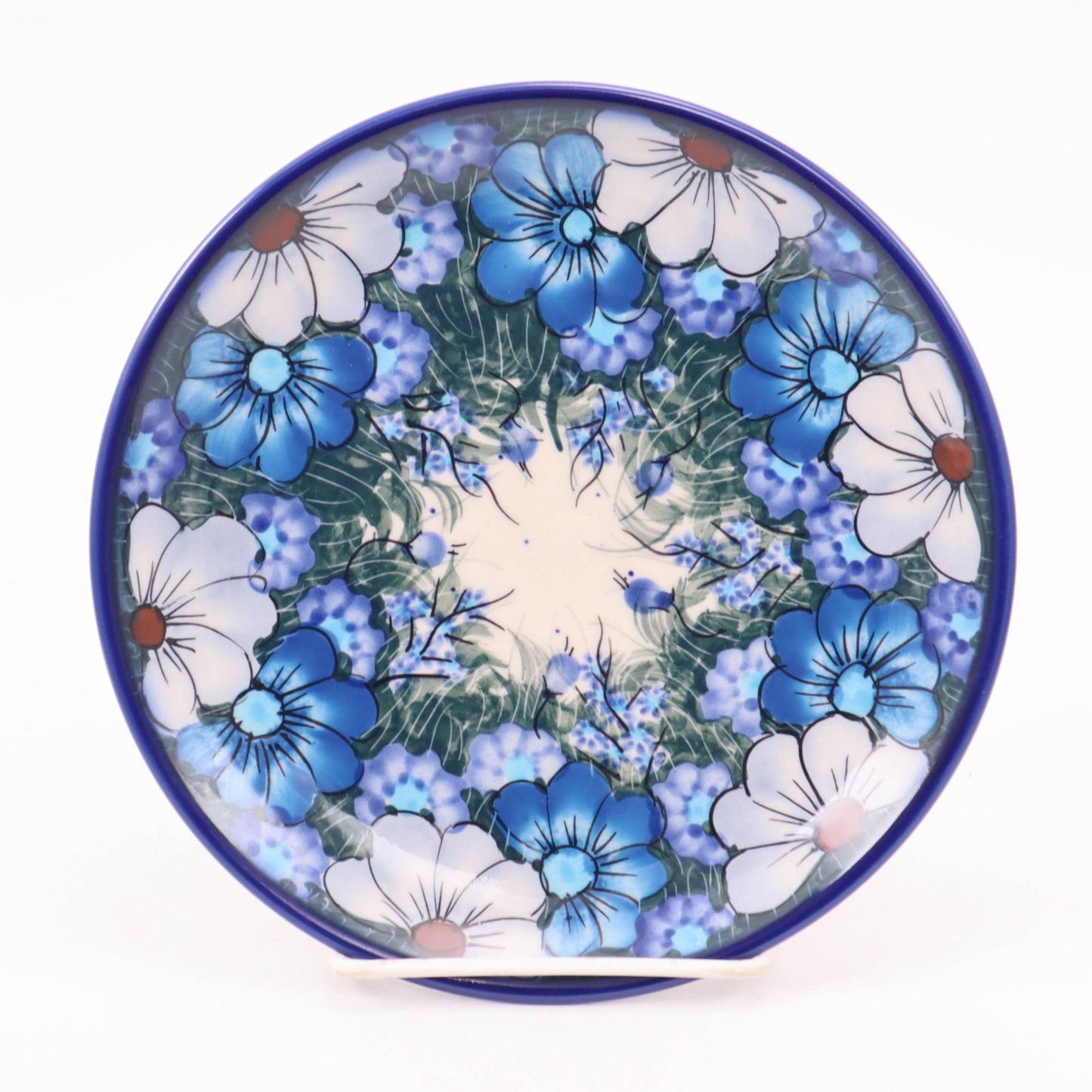 7.5" Dessert Plate. Pattern: Cool Blues