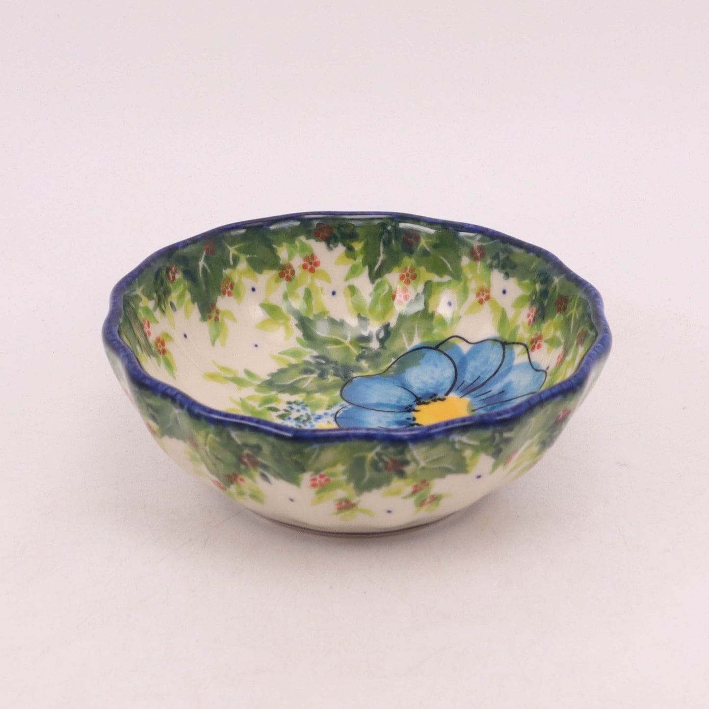 4.5" Round Scalloped Bowl. Pattern: Green Valley Blue