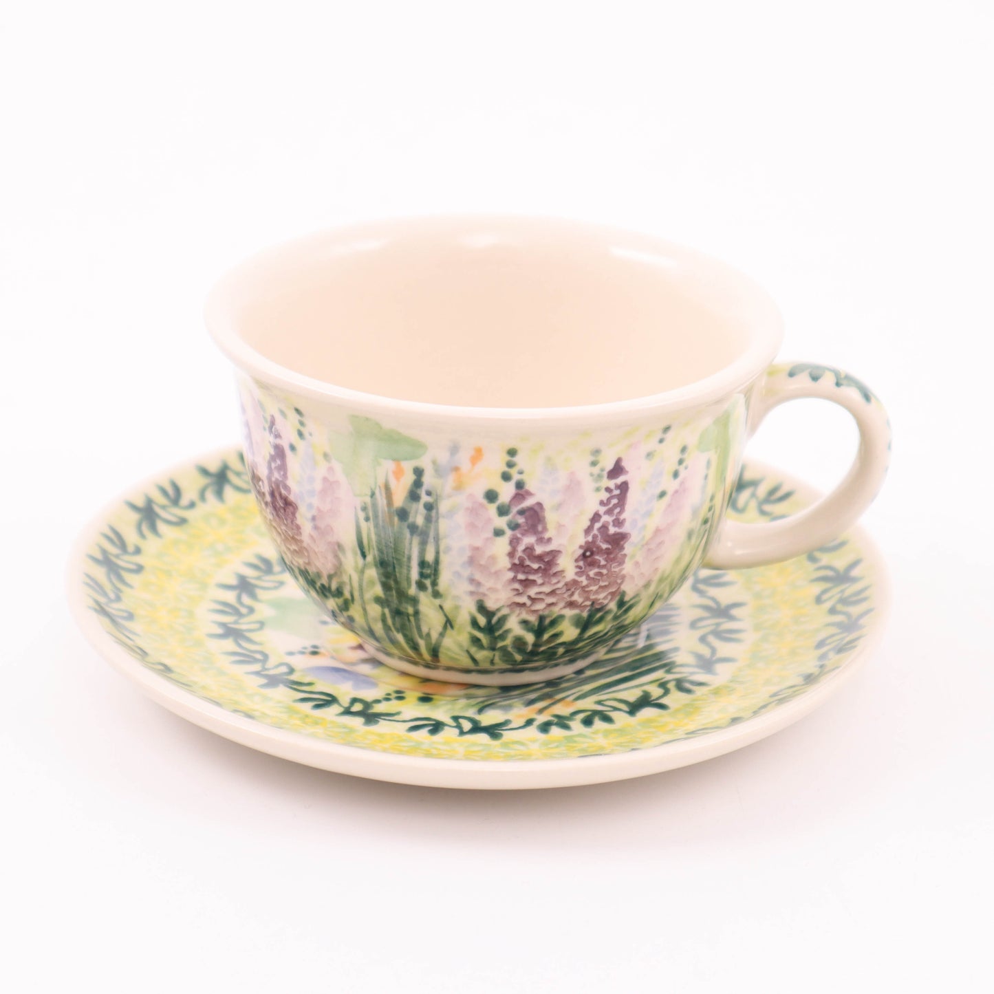 6oz Tea Cup and Saucer. Pattern: Calluna