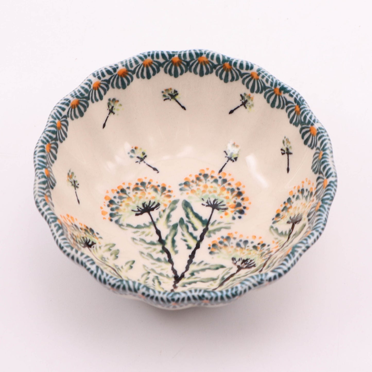 4.5" Scalloped Bowl. Pattern: Best Wishes