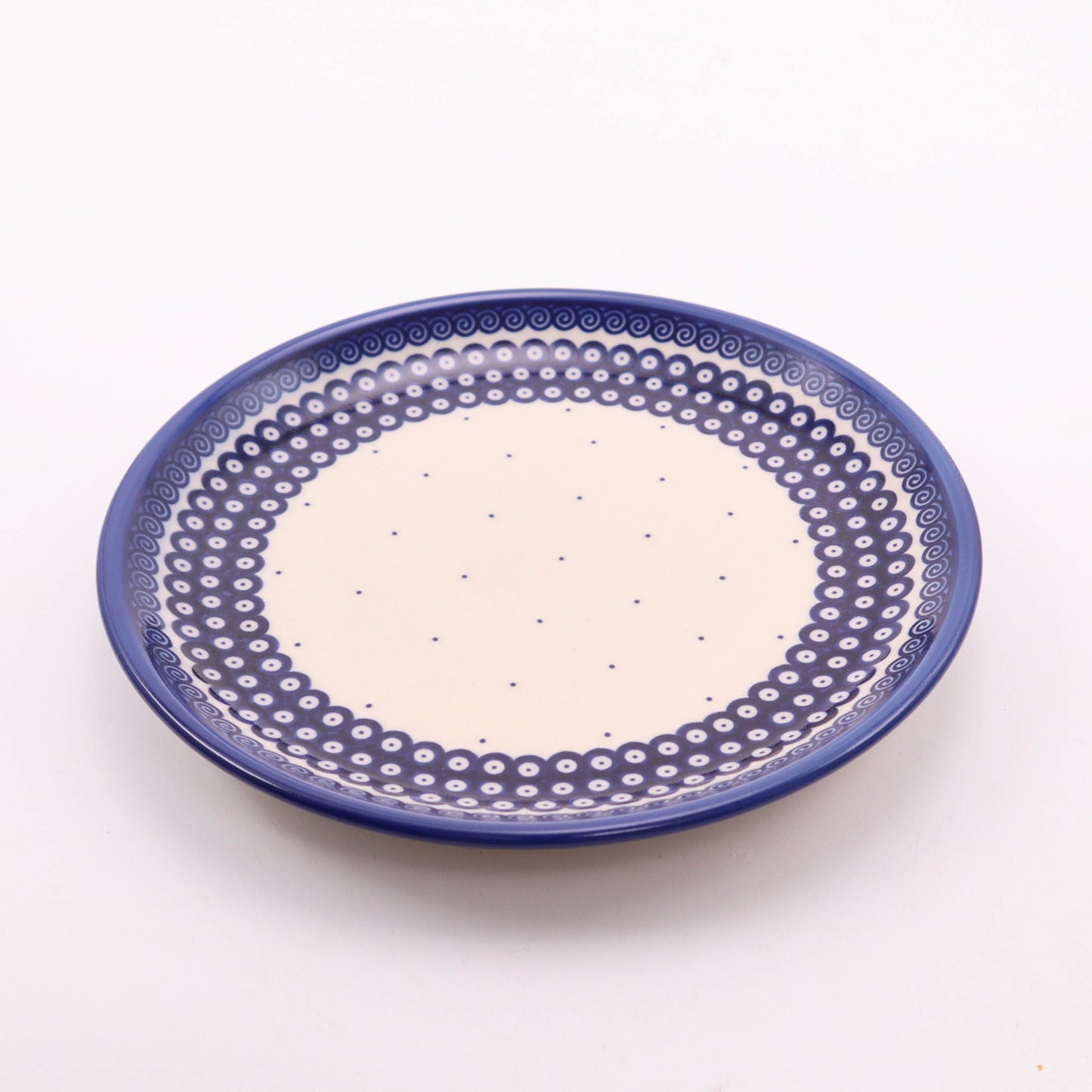 7.5" Dessert Plate. Pattern: Cobalt Ribbon