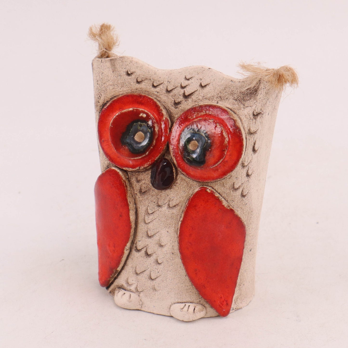 3"x4" Owl Figurine. Pattern: Red